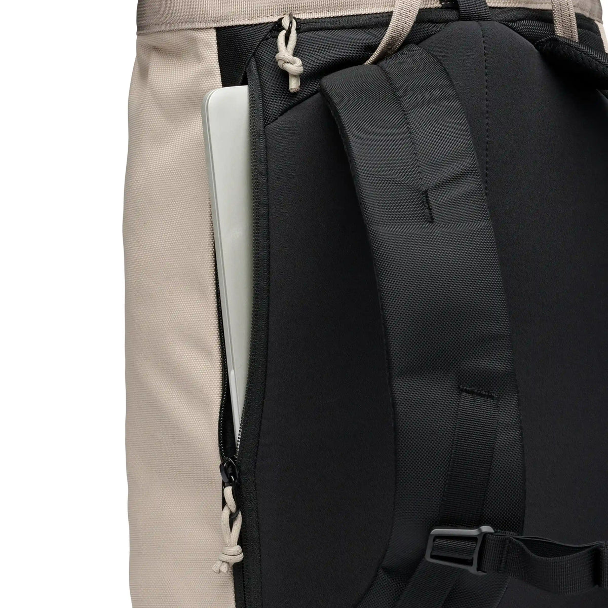 Street Creek 24 Backpack