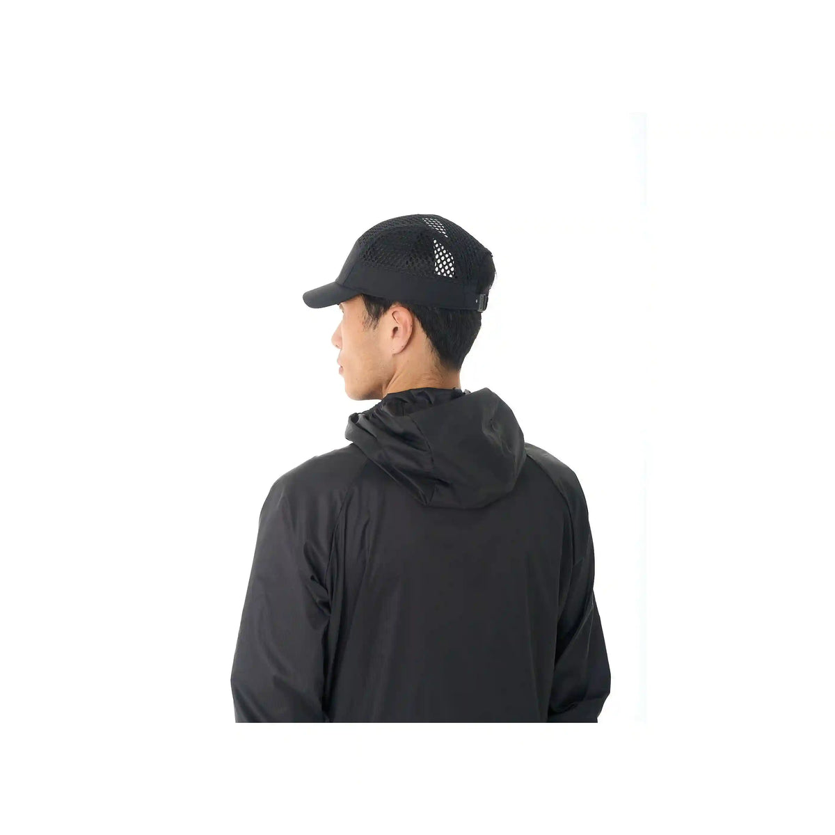 Distance LT Hat