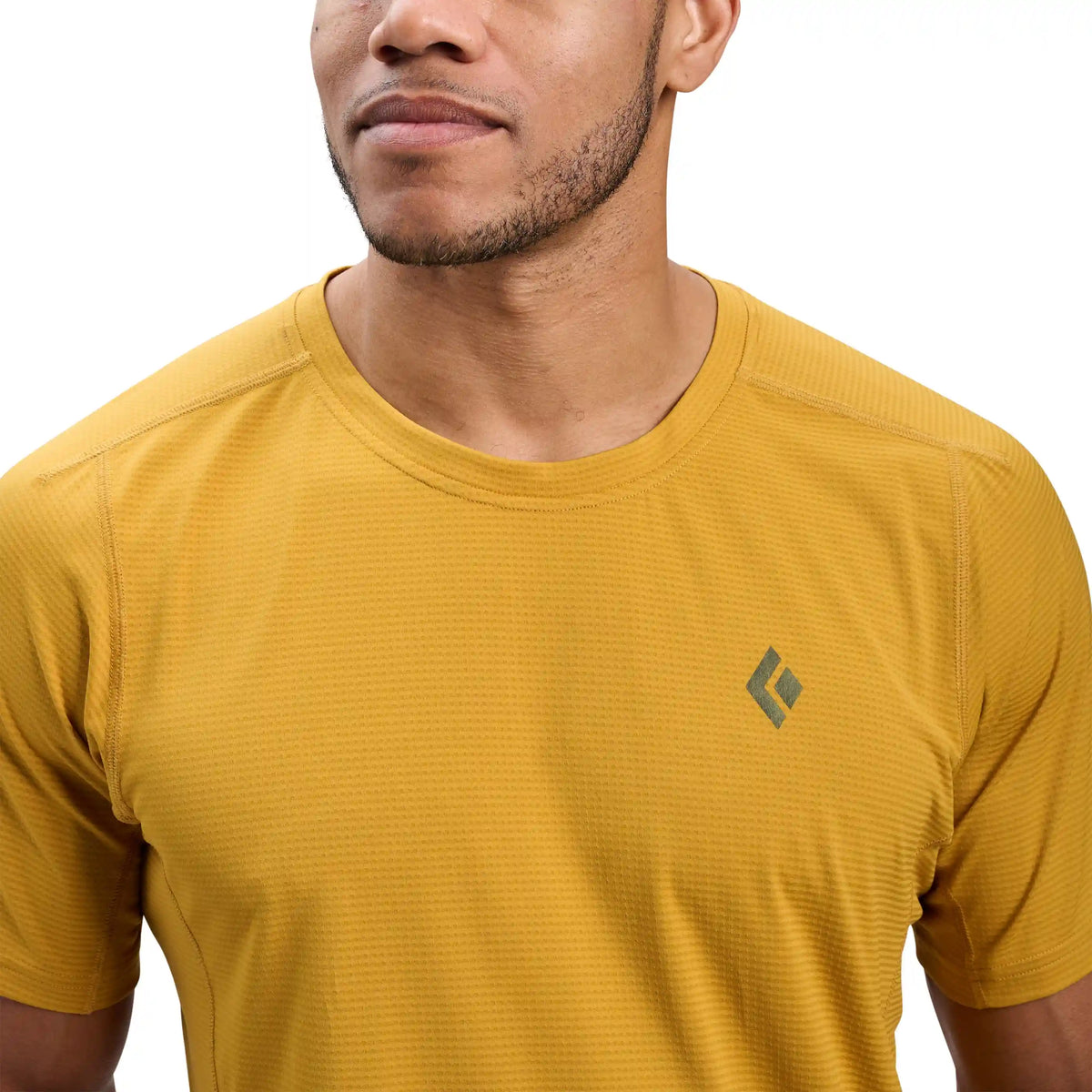 Men's Distance Short Sleeve Tech Tee - Past Season