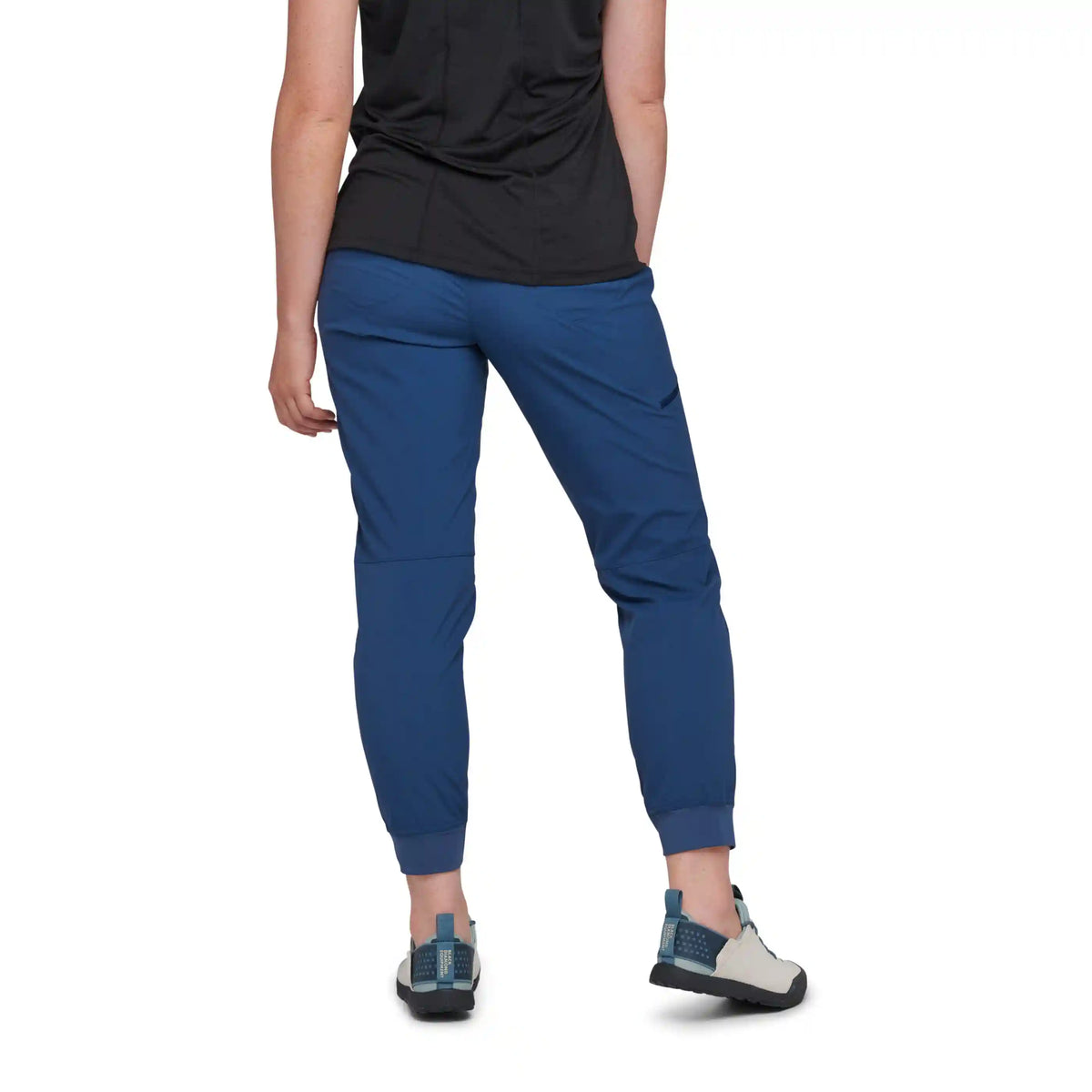 Women's Technician Jogger Pants - Past Season
