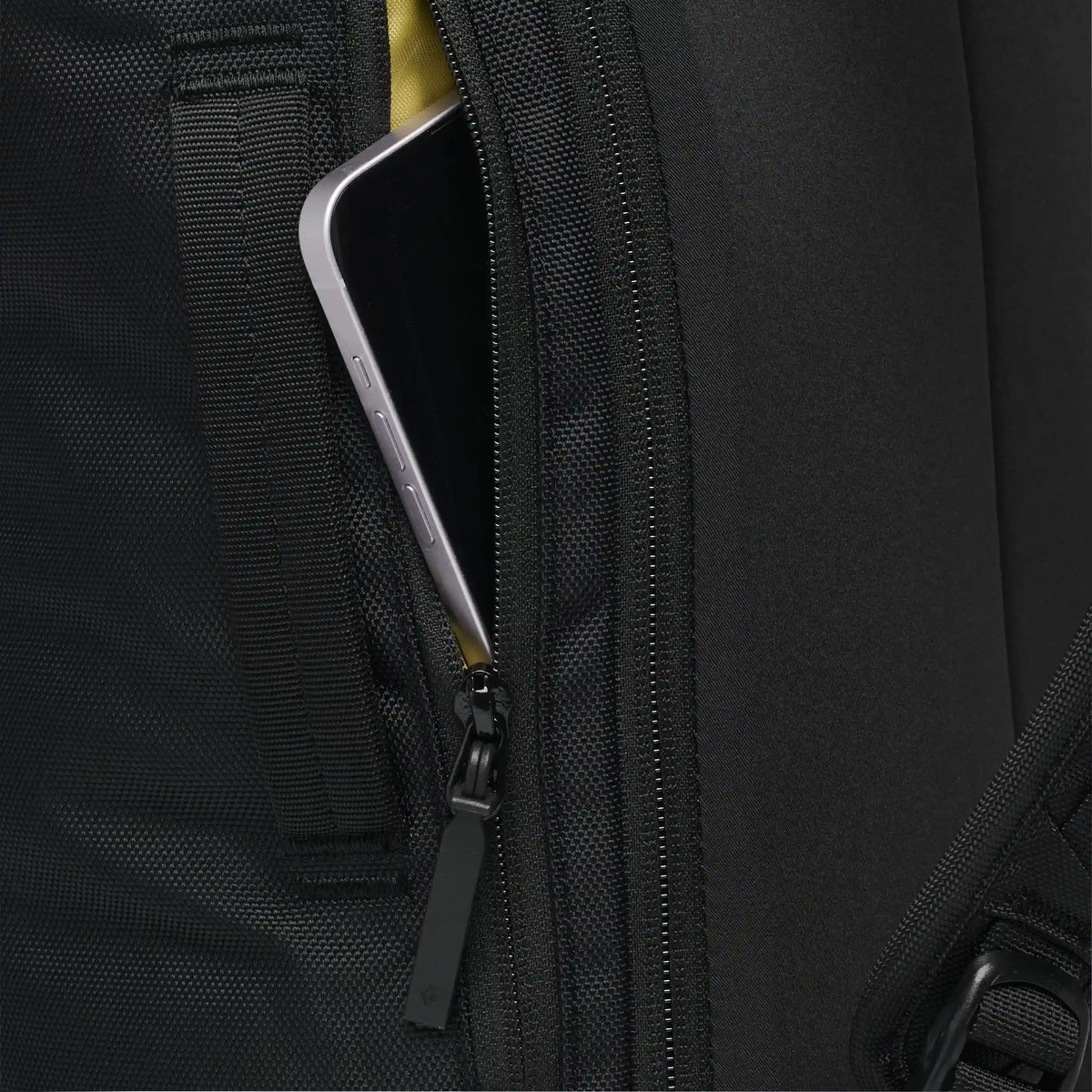 Street Creek 30 RT Backpack