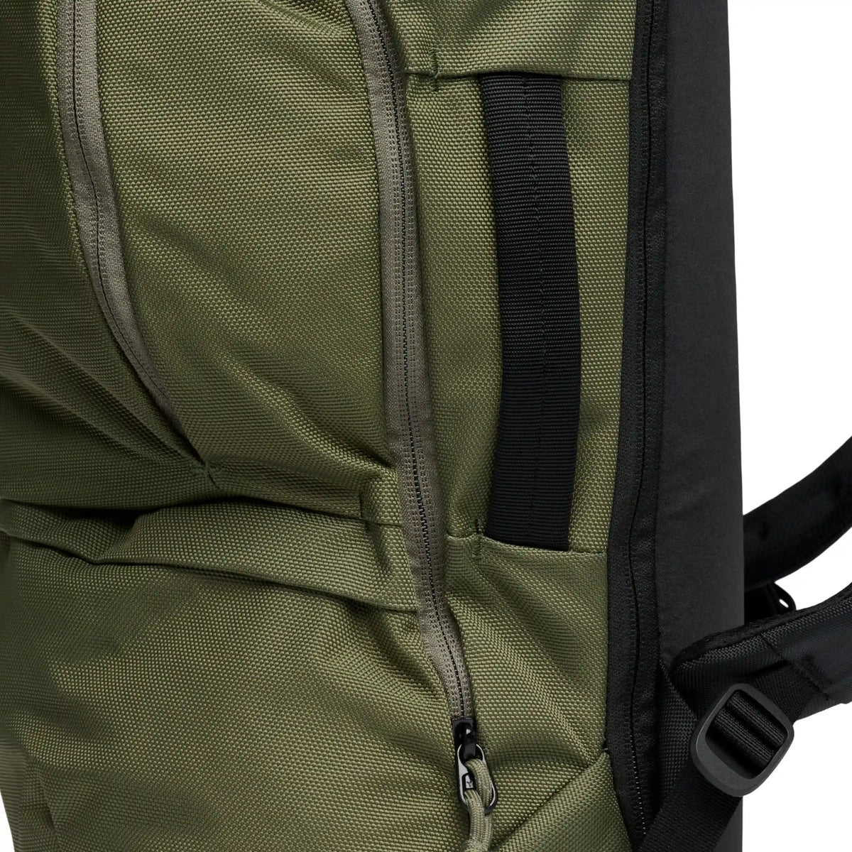 Street Creek 28 Backpack