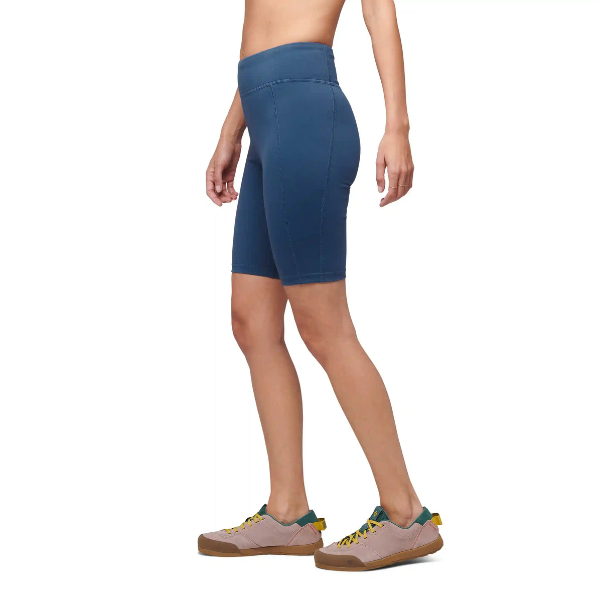 Women's Sessions Shorts 9 in