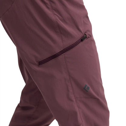 Women's Technician Jogger Pants - Past Season