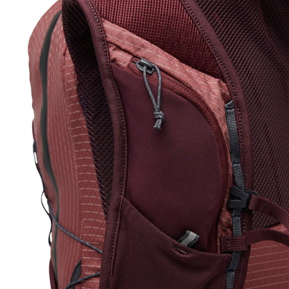 Women's Pursuit 15 Backpack - Past Season
