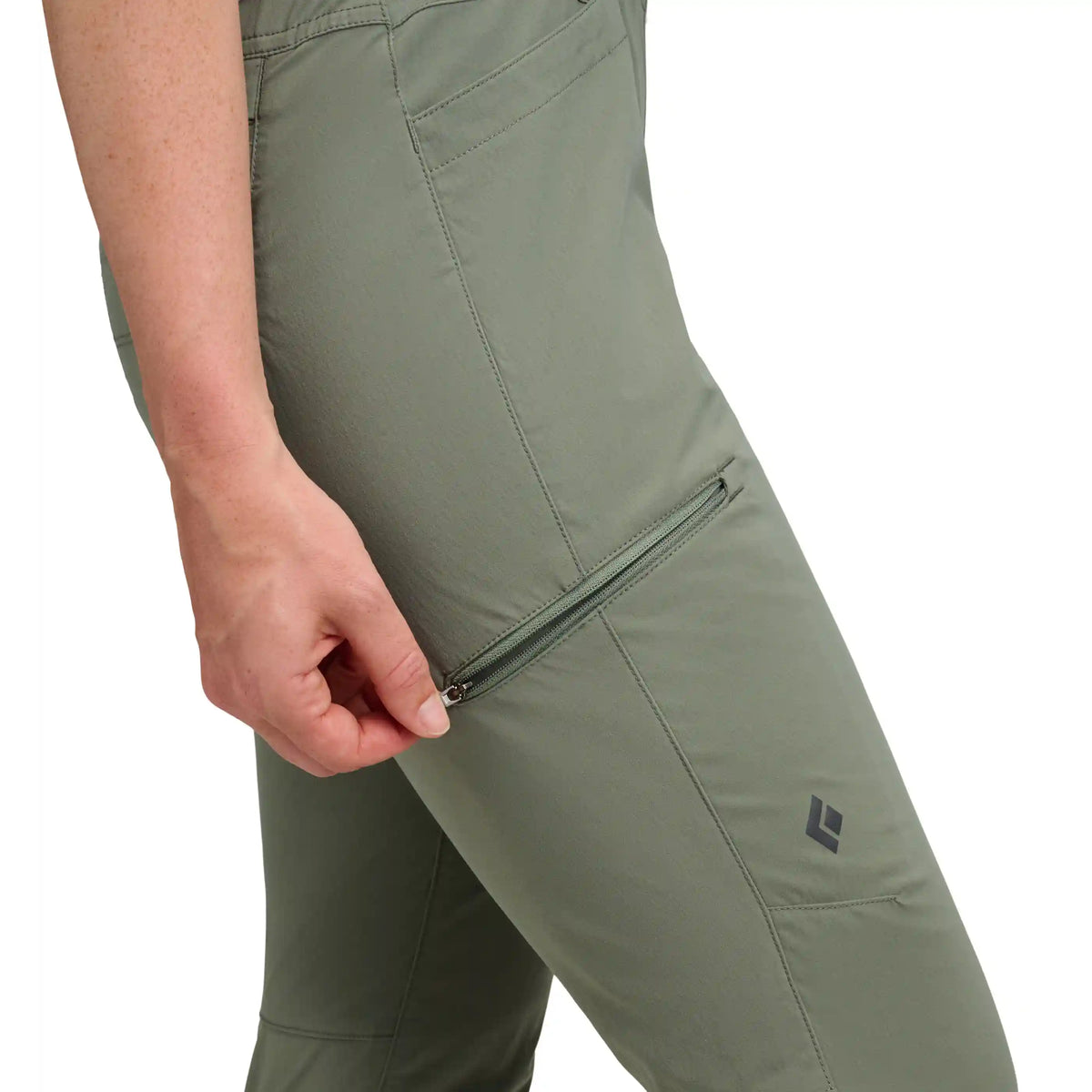 Women's Technician Jogger Pants