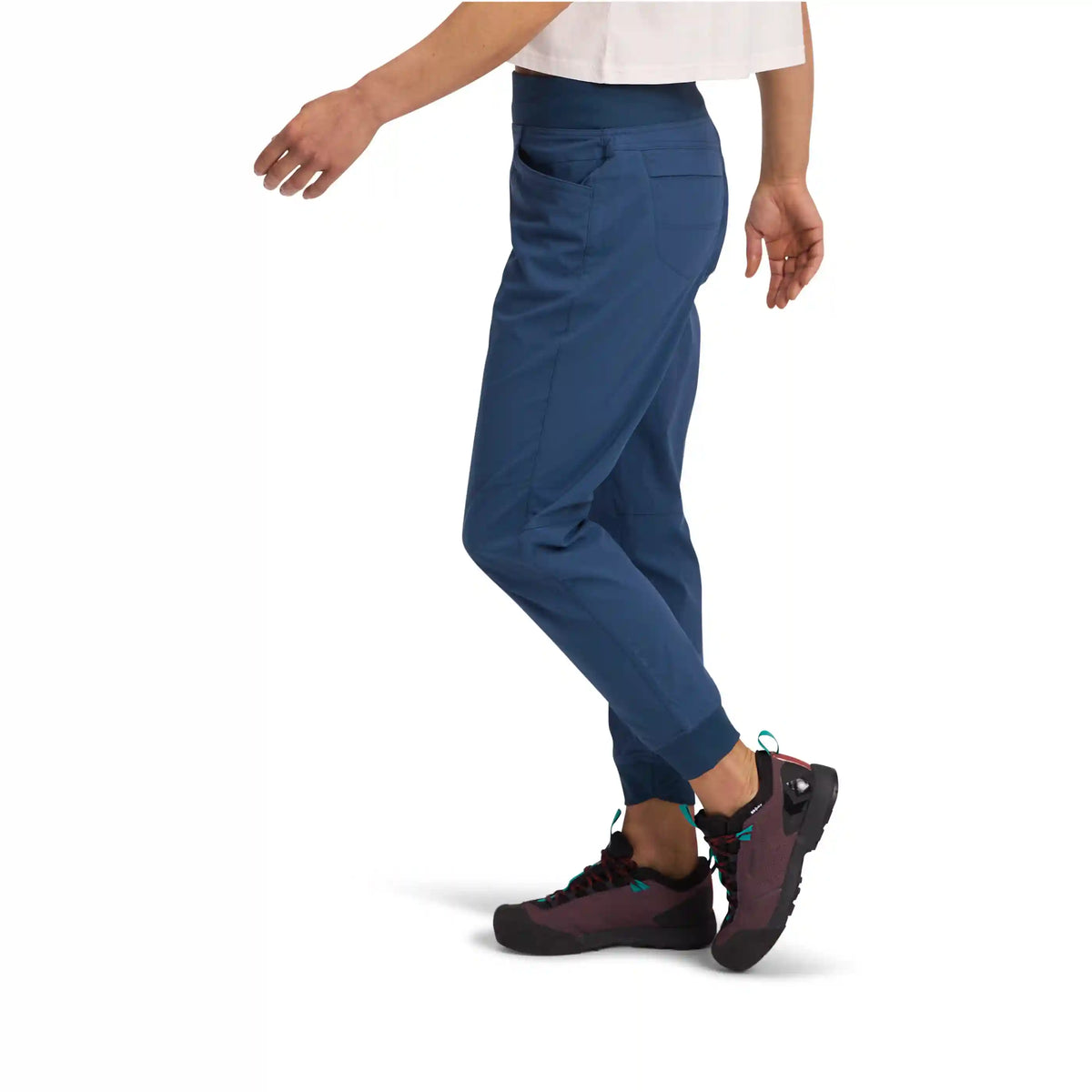Women's Technician Jogger Pants - Past Season