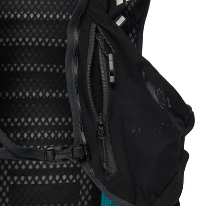 Women's Distance 8 Backpack - Past Season