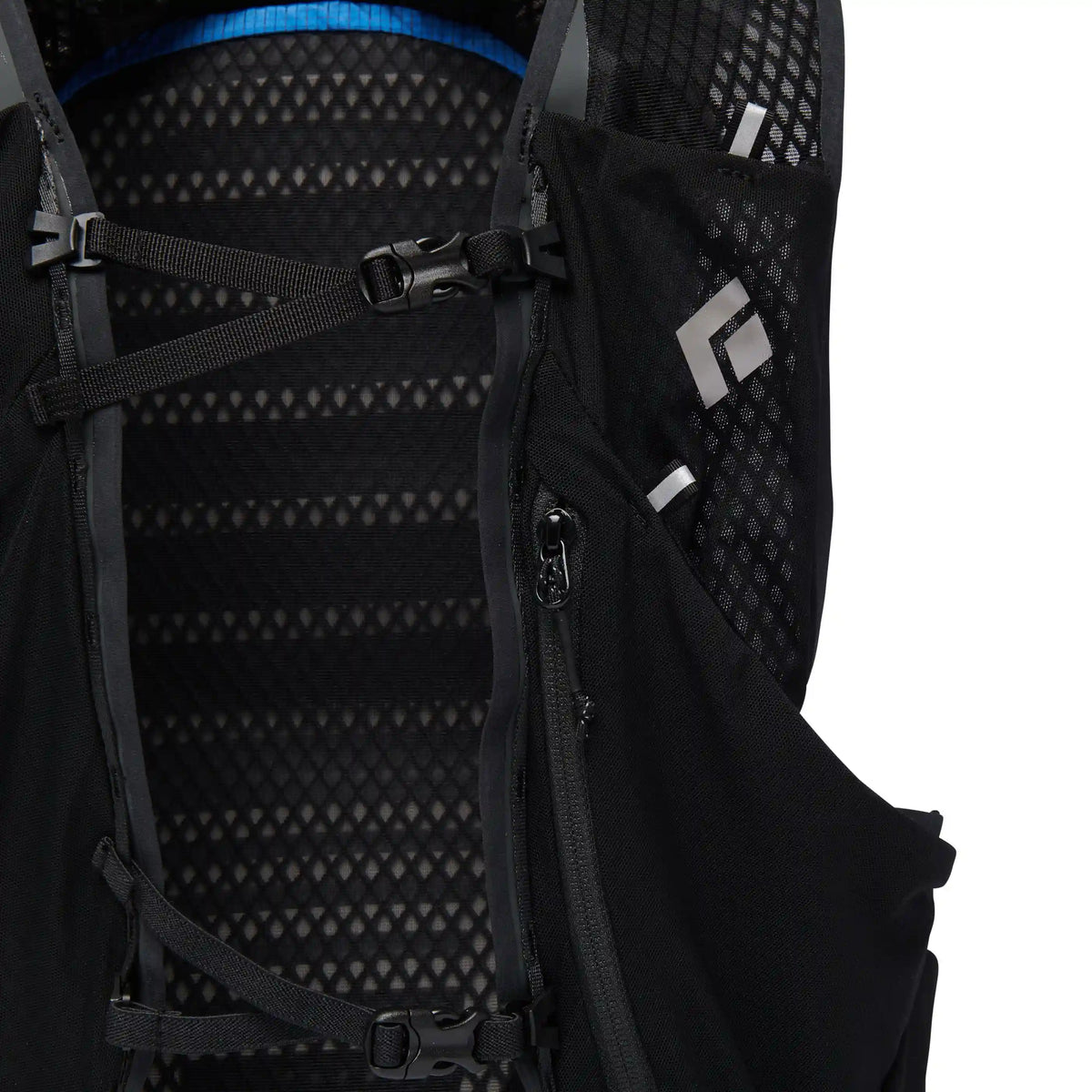 Distance 15 Backpack - Past Season