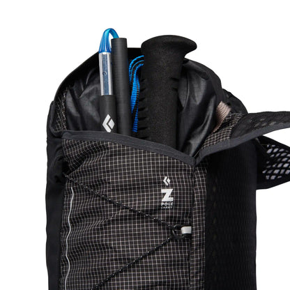 Distance 22 Backpack - Past Season