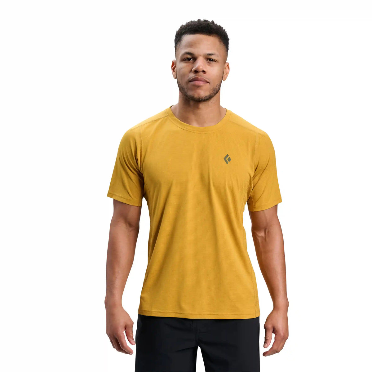 Men's Distance Short Sleeve Tech Tee - Past Season
