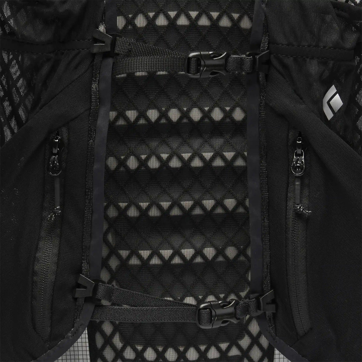Women's Distance 8 Backpack
