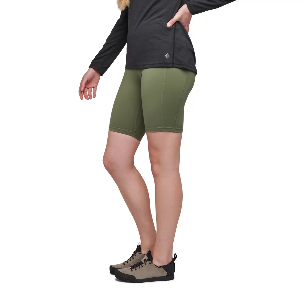 Women's Sessions Shorts 9 in
